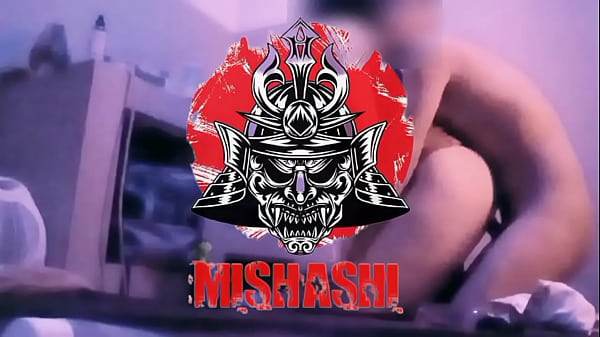 Caballona rulosa me puso la chepa en la cara y no pude contenerme